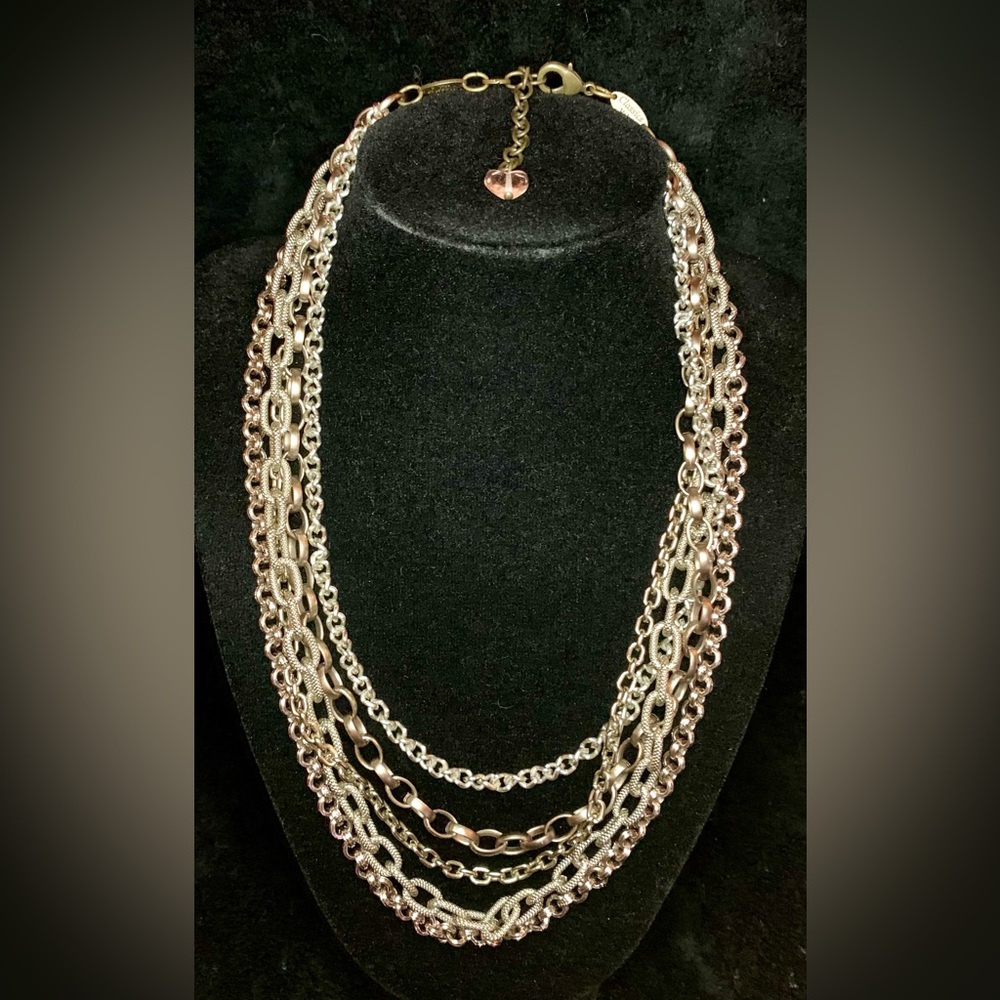 Sabika multilayer chain comes w/ Sabika protective mesh bag